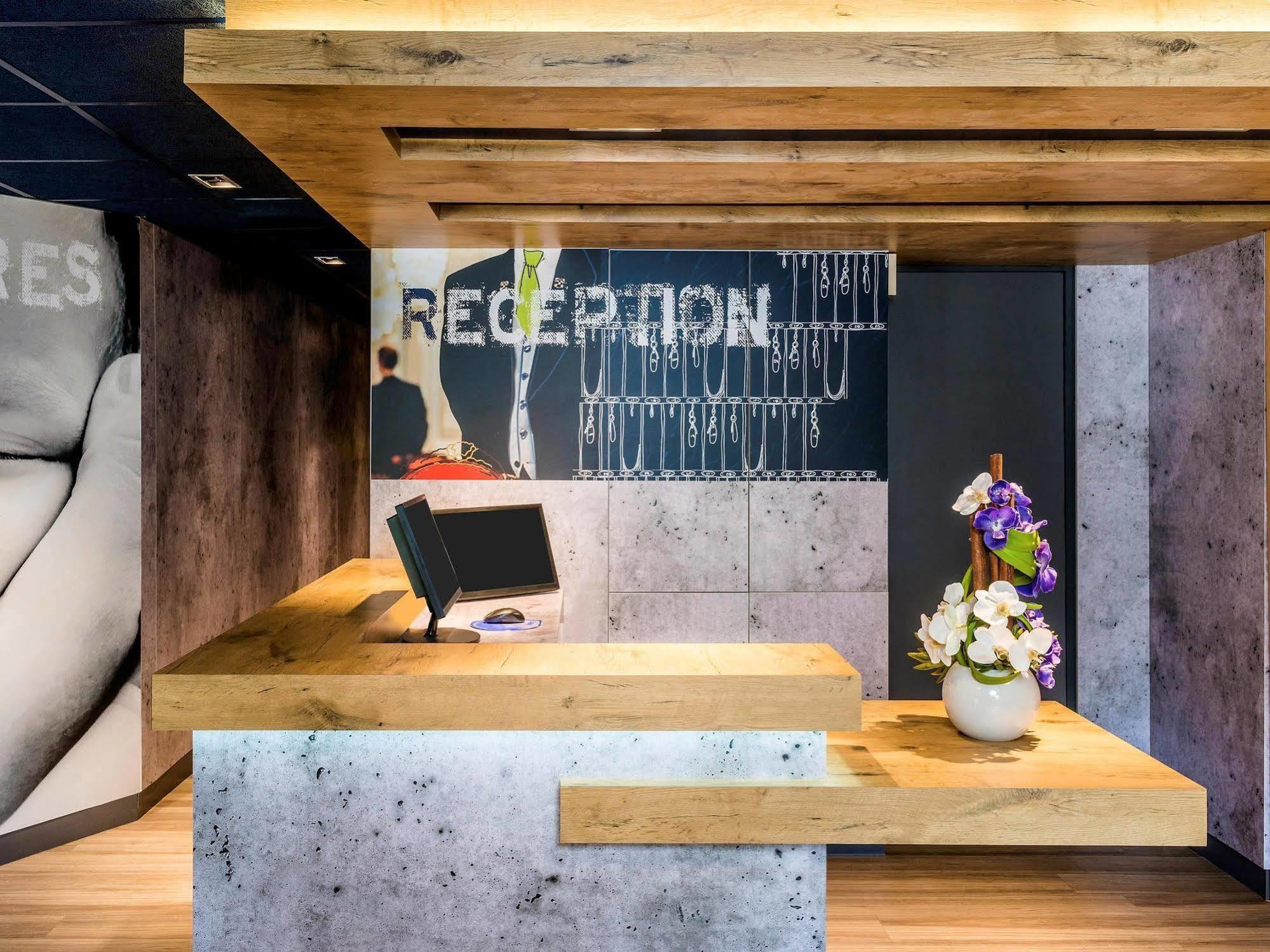 Ibis Budget Argenteuil Bords De Seine Zewnętrze zdjęcie